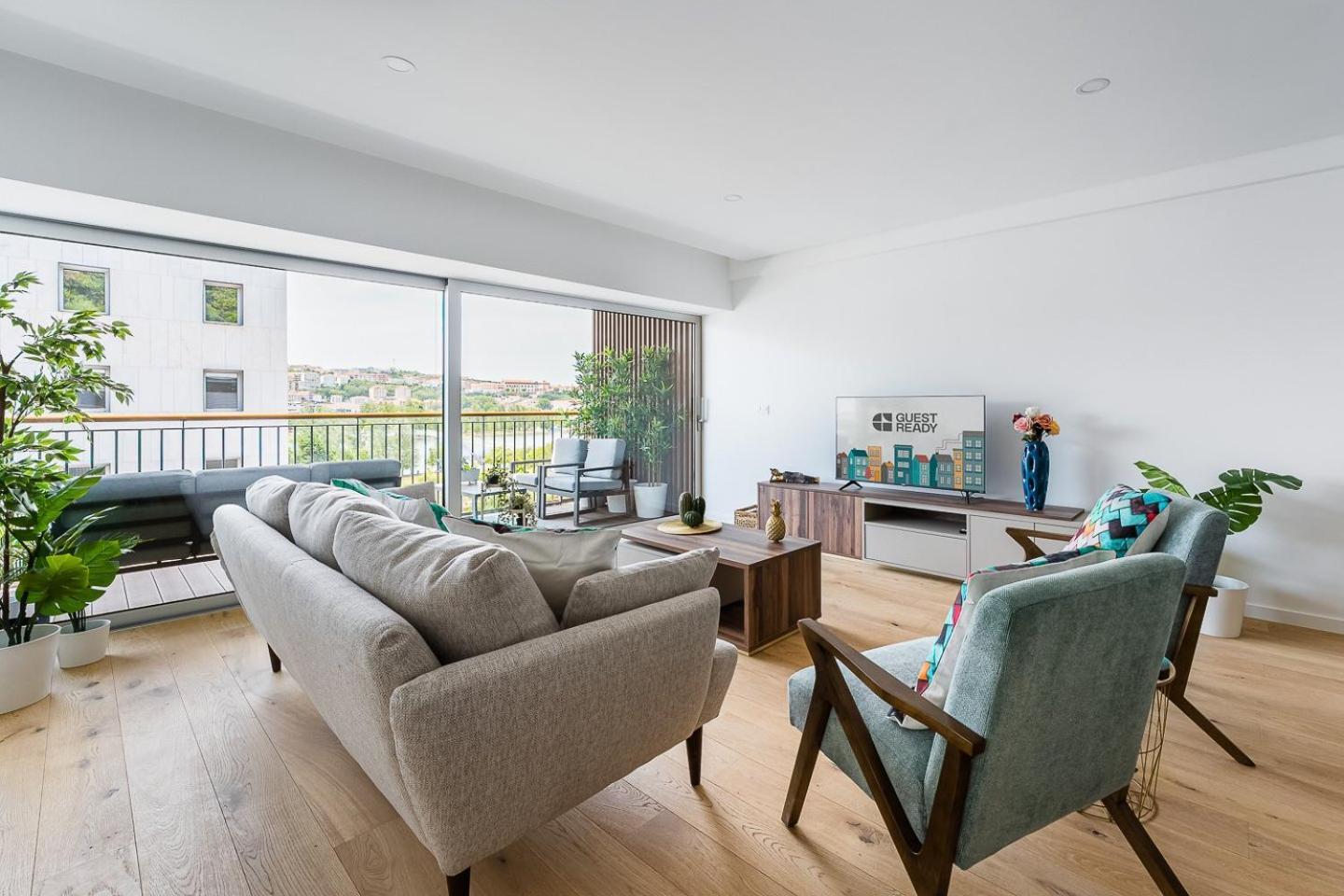 Apartamento Guestready - Majestic Riverside Terrace In Coímbra Exterior foto