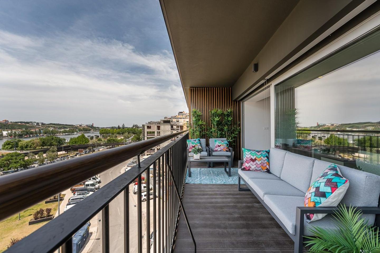 Apartamento Guestready - Majestic Riverside Terrace In Coímbra Exterior foto